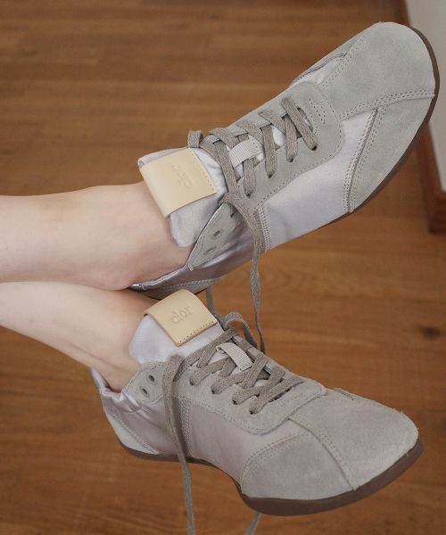 無料配送 ◆clor ◆ SCRUNCH LACEUP FLAT SNEAKERS SCRUNCH LACEUP FLAT SNEAKERS - 6 colors - ROCKFISH WEATHERWEAR