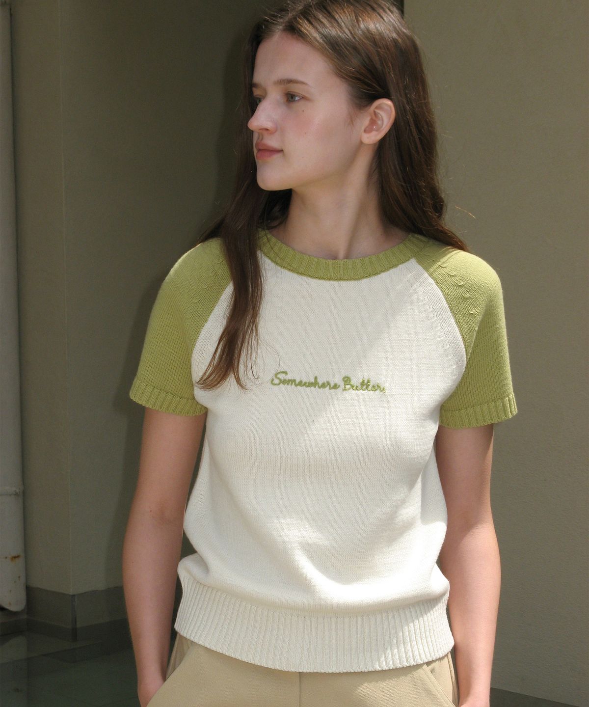 썸웨어버터(SOMEWHEREBUTTER) Casual Mini Letter Knit - Olive