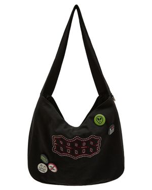 888 핀 버튼 숄더백 블랙