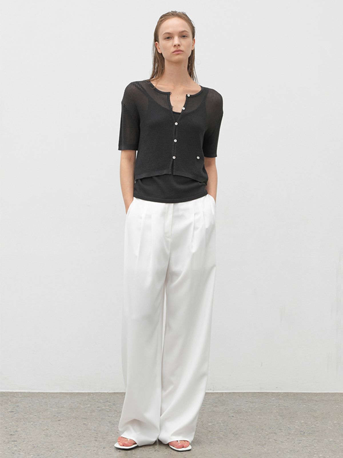 아틀리에 나인(ATELIER NAIN) MOTH SIDE TUCK WIDE PANTS(PT-5647)
