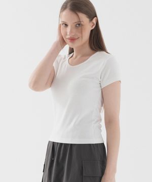 슬림핏 라운드넥 반팔 티셔츠 (화이트)