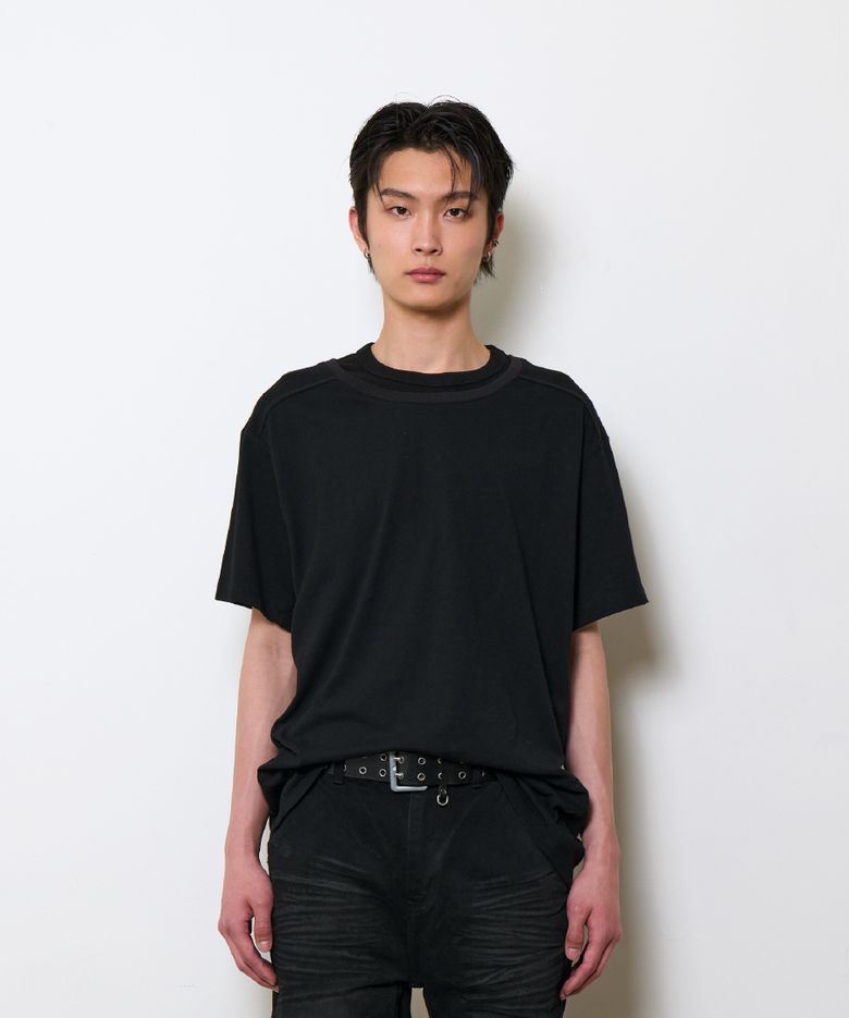 DOUBLE NECK LAYERED T-SHIRT (BLACK)