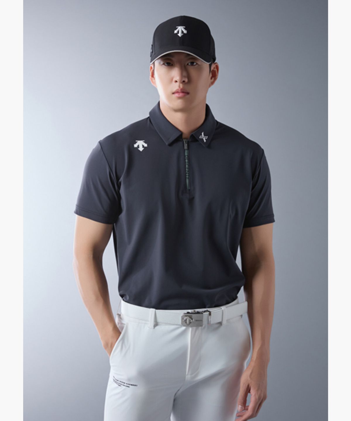 데상트 골프(DESCENTE GOLF) 남성 하프 집 반팔 티셔츠 (DQ11MFTS2B)