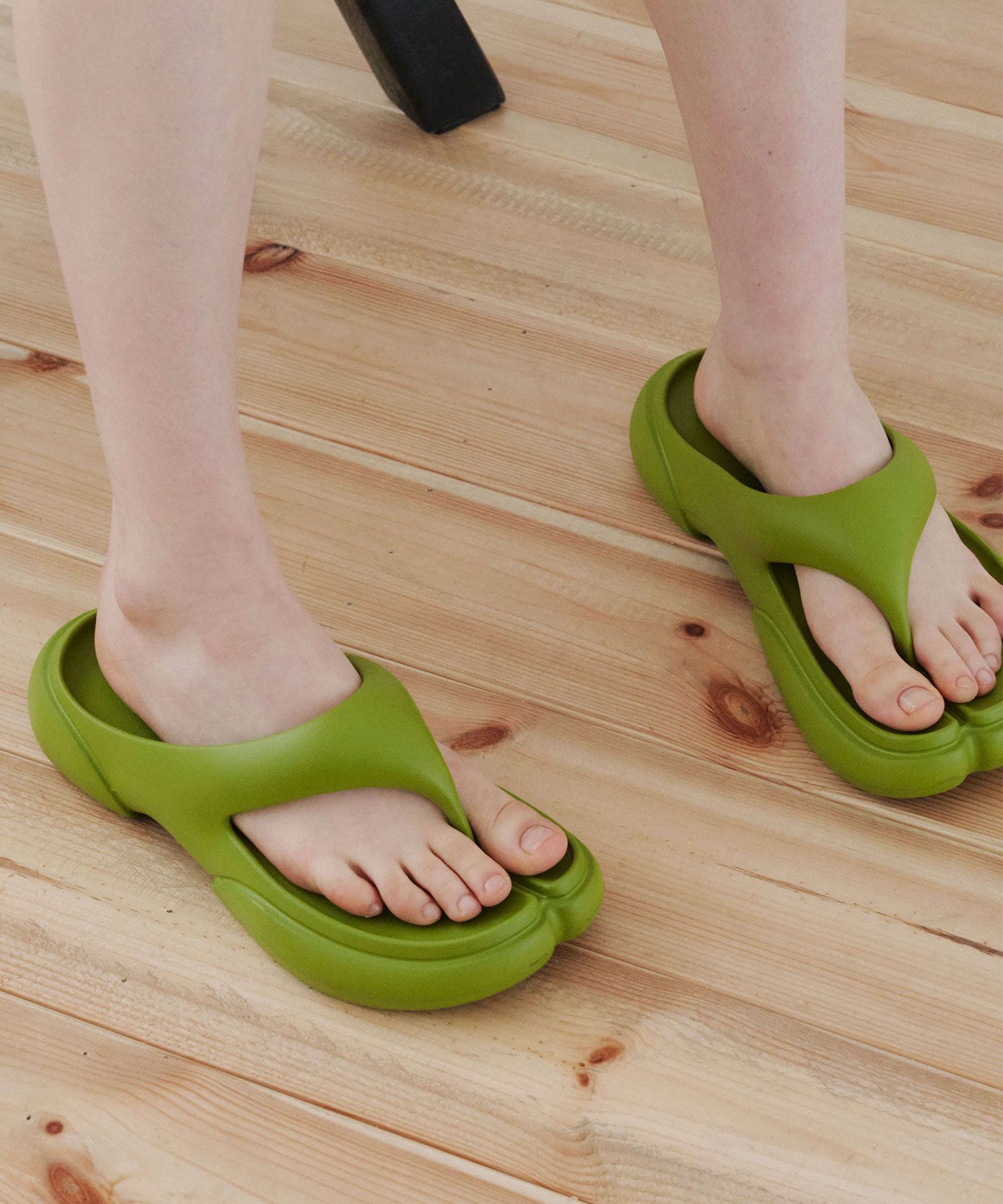 【paes】PAES FLIPFLOP Designer fashion, Seoul-fully created | W Concept