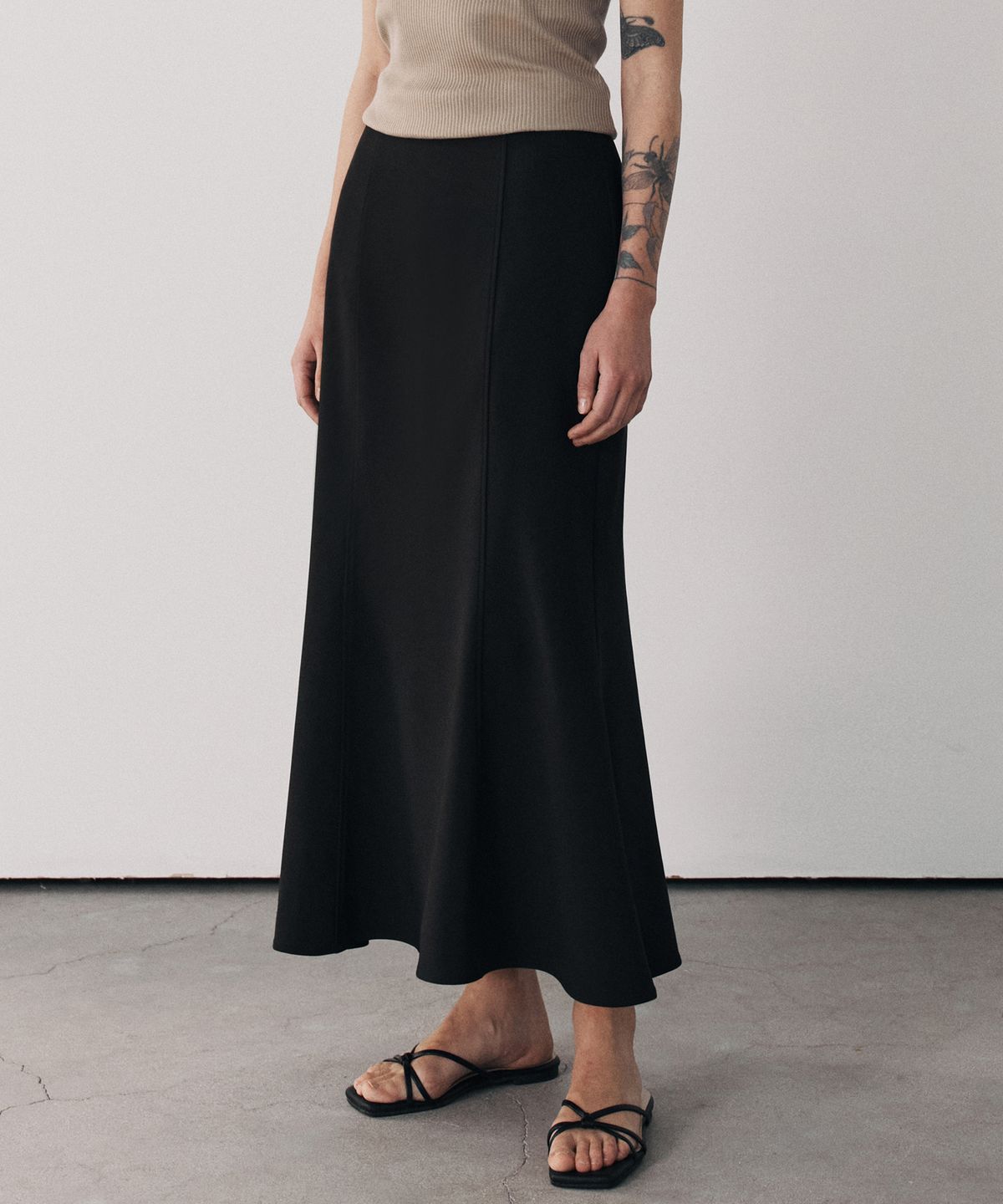 앳모어(ATMORE) 베라 머메이드 밴딩 스커트 (black)