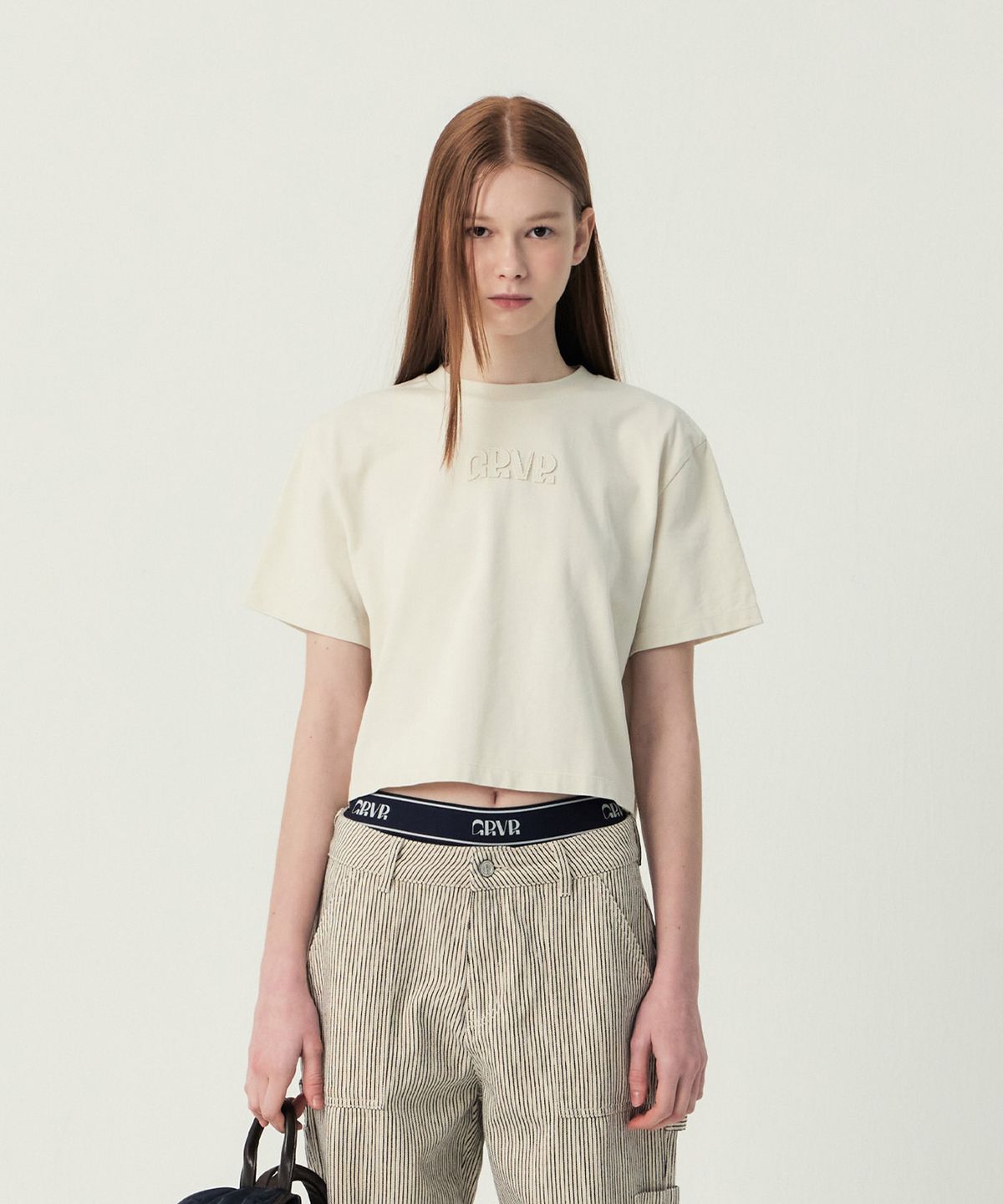 그로브(GROVE) GRVR APPLIQUE T-SHIRT (IVORY)