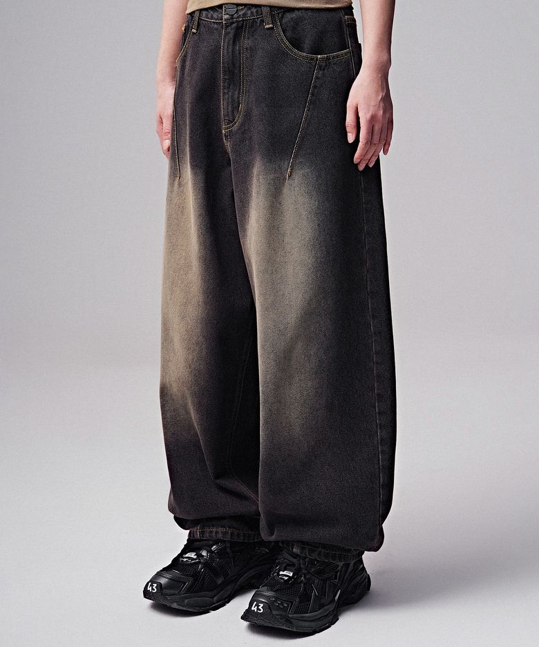 Par Tapered Dart Denim Pants BLACK