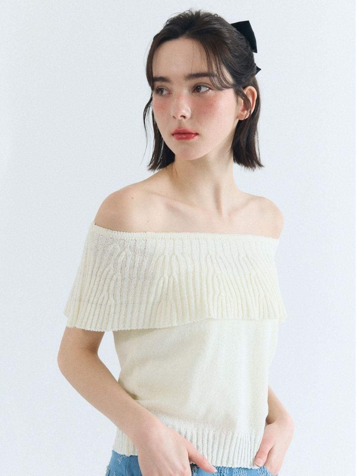 패브릭서울(FABRICSEOUL) cape off shoulder knit