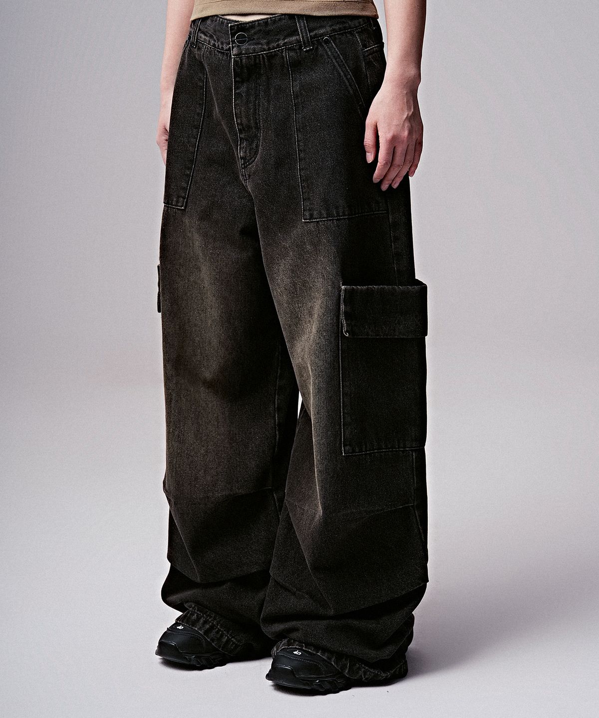 젠더스트(ZENDUST) Var Pocket Wide Denim Pants WASHING BROWN