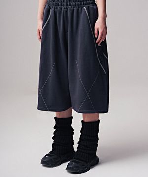 Muens Bermuda Pants CHARCOAL