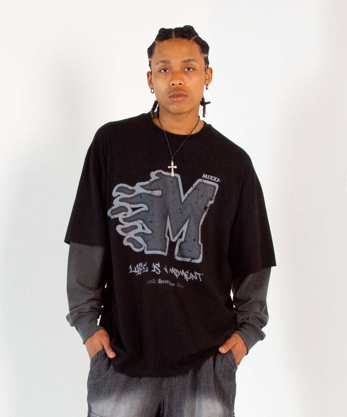 믹쓰제이(MIXXJ) FLAME LAYERED LONG SLEEVE (BLACK)