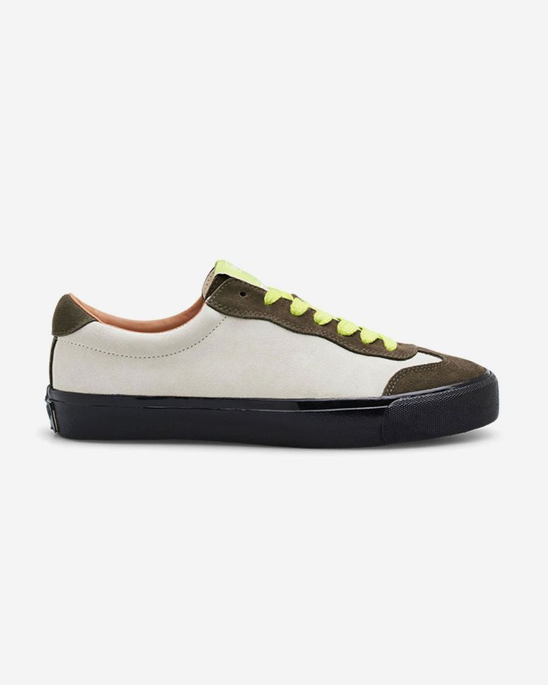 VM004 MILIC SUEDE LO [OLIVE CREAM/BLACK]