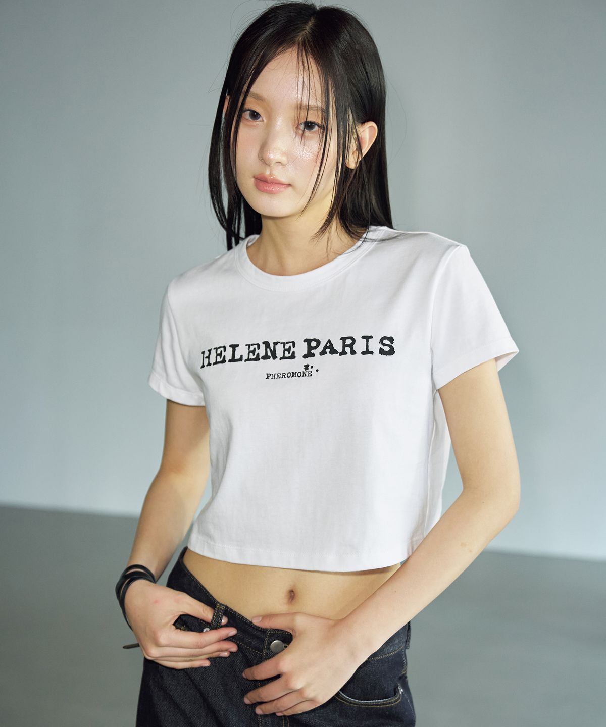 헬레네파리스(HELENE PARIS) 레밍턴 로고 크롭 티셔츠 [화이트]
