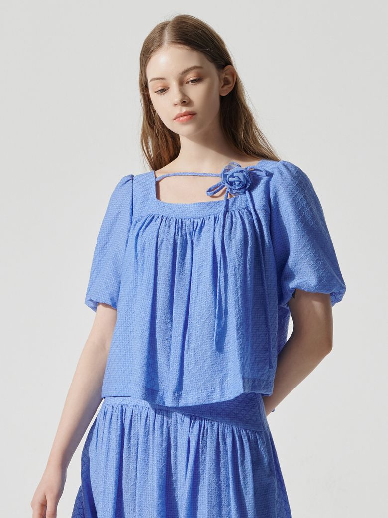 Square Neck Shirring Puff Sleeve Blouse_MB5SSN2