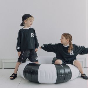 웨이브 래쉬가드