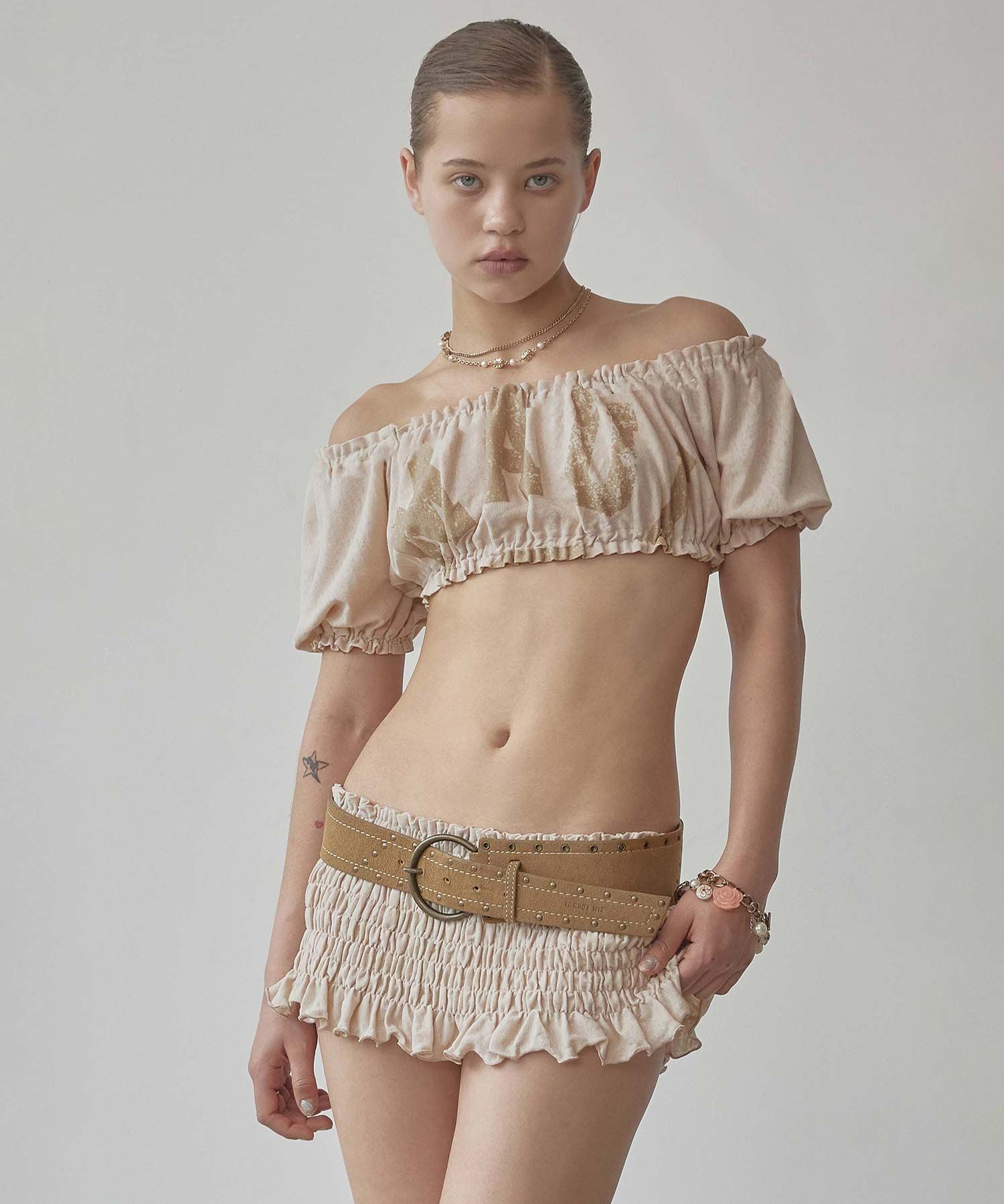 無料配送 ◆ Sculptor ◆ Crinkle Volumer Top MUSINSA | SCULPTOR Crinkle Volumer Top Dusty Beige