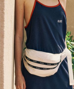 글로시 투웨이 힙색 - 아이보리