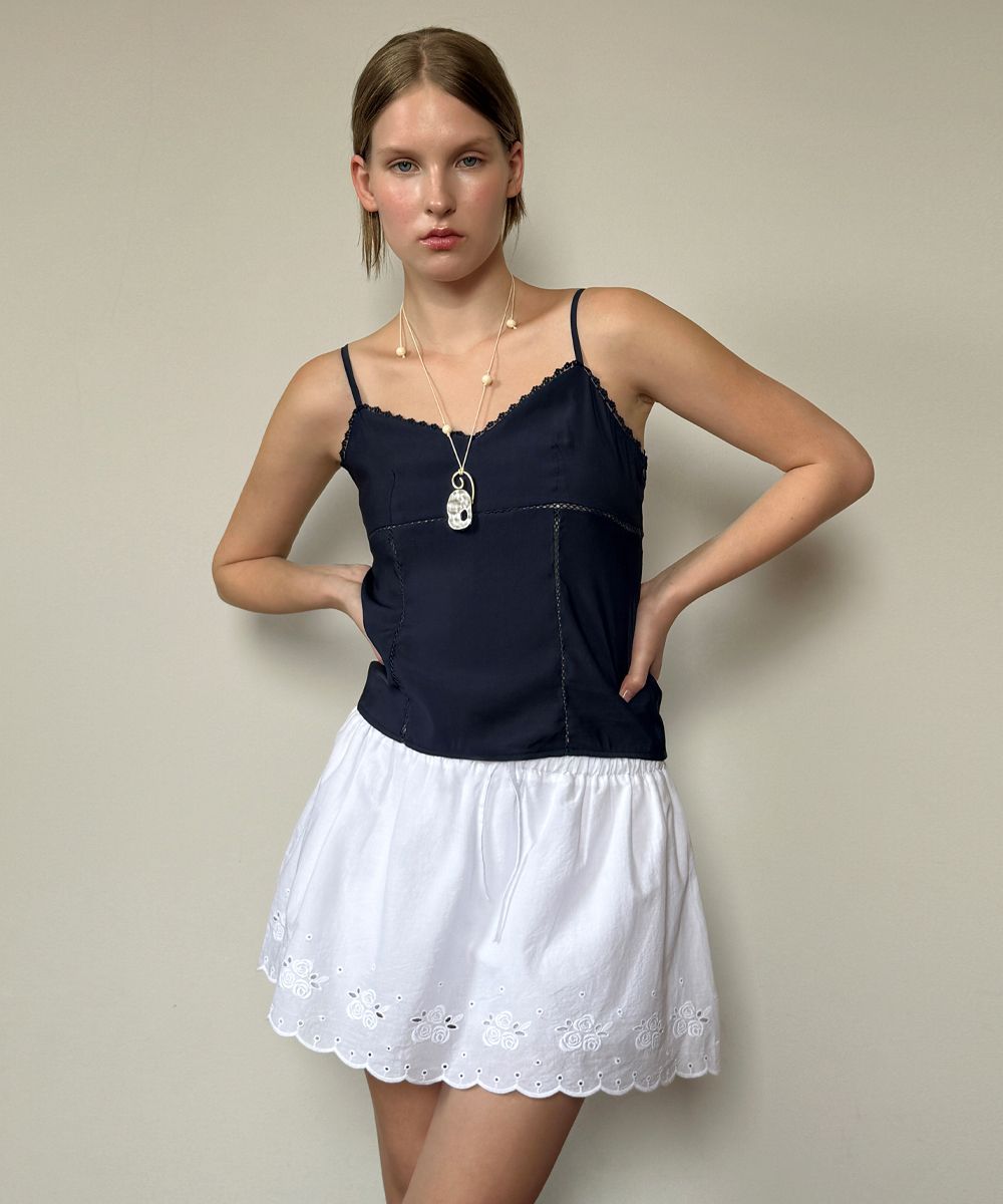 ★sinoon★Rose Scallop Mini Skirt MUSINSA | SINOON Rose Scallop Mini Skirt (White)