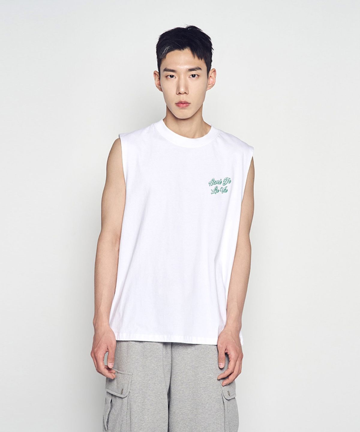 아크메드라비(ACME DE LA VIE) SCRIPT LOGO OUTLINE SLEEVELESS (4COLOR)