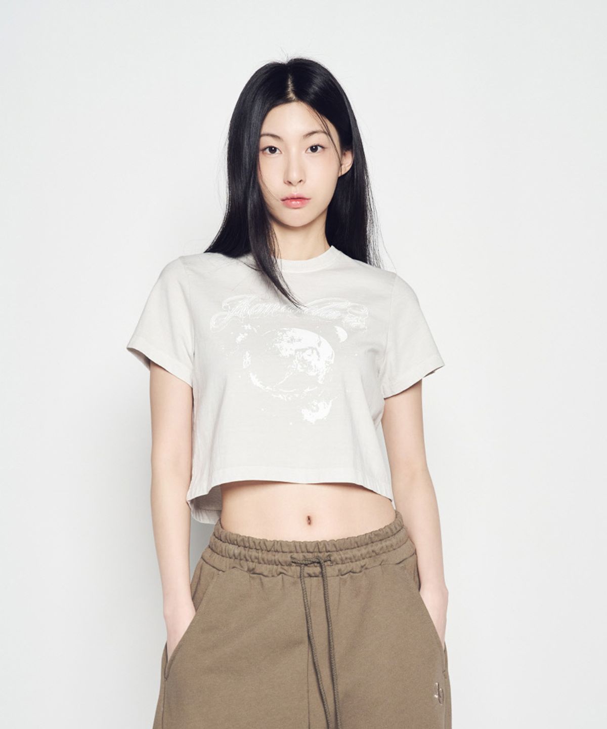아크메드라비(ACME DE LA VIE) WOMAN GALAXY PIGMENT CROP SHORT SLEEVE T-SHIRT (2COLOR)