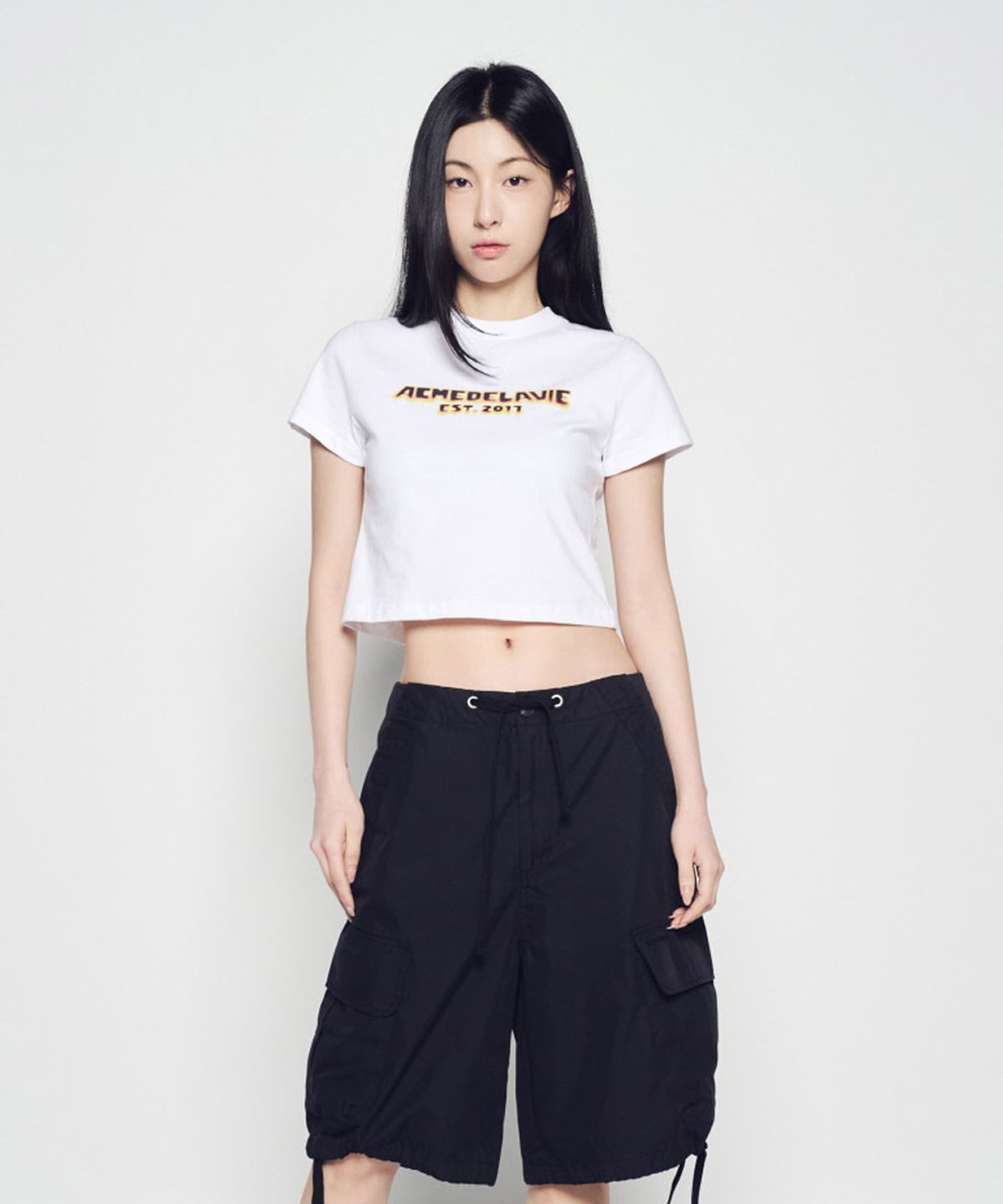 아크메드라비(ACME DE LA VIE) WOMAN FLAME LOGO SHORT CROP SLEEVE T-SHIRT (2COLOR)