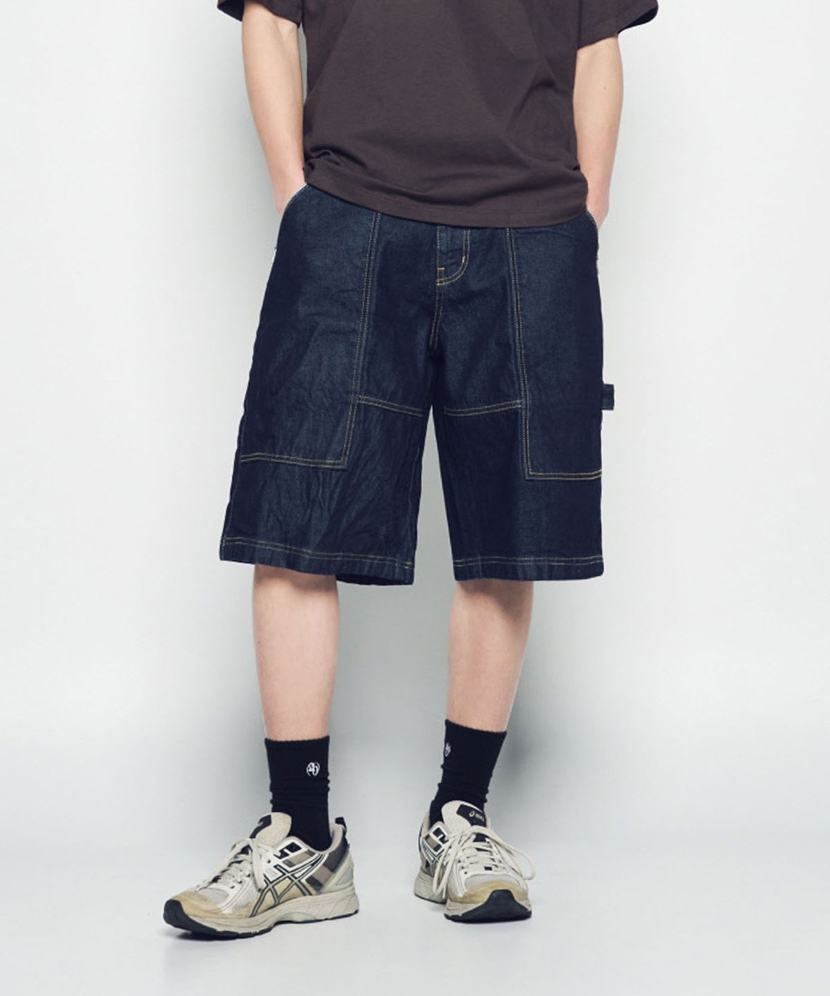 아크메드라비(ACME DE LA VIE) ZIPPER DETAIL DENIM SHORT PANTS (2COLOR)