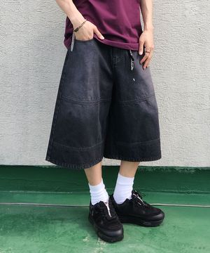 절개 라인 데님 버뮤다 팬츠_블랙