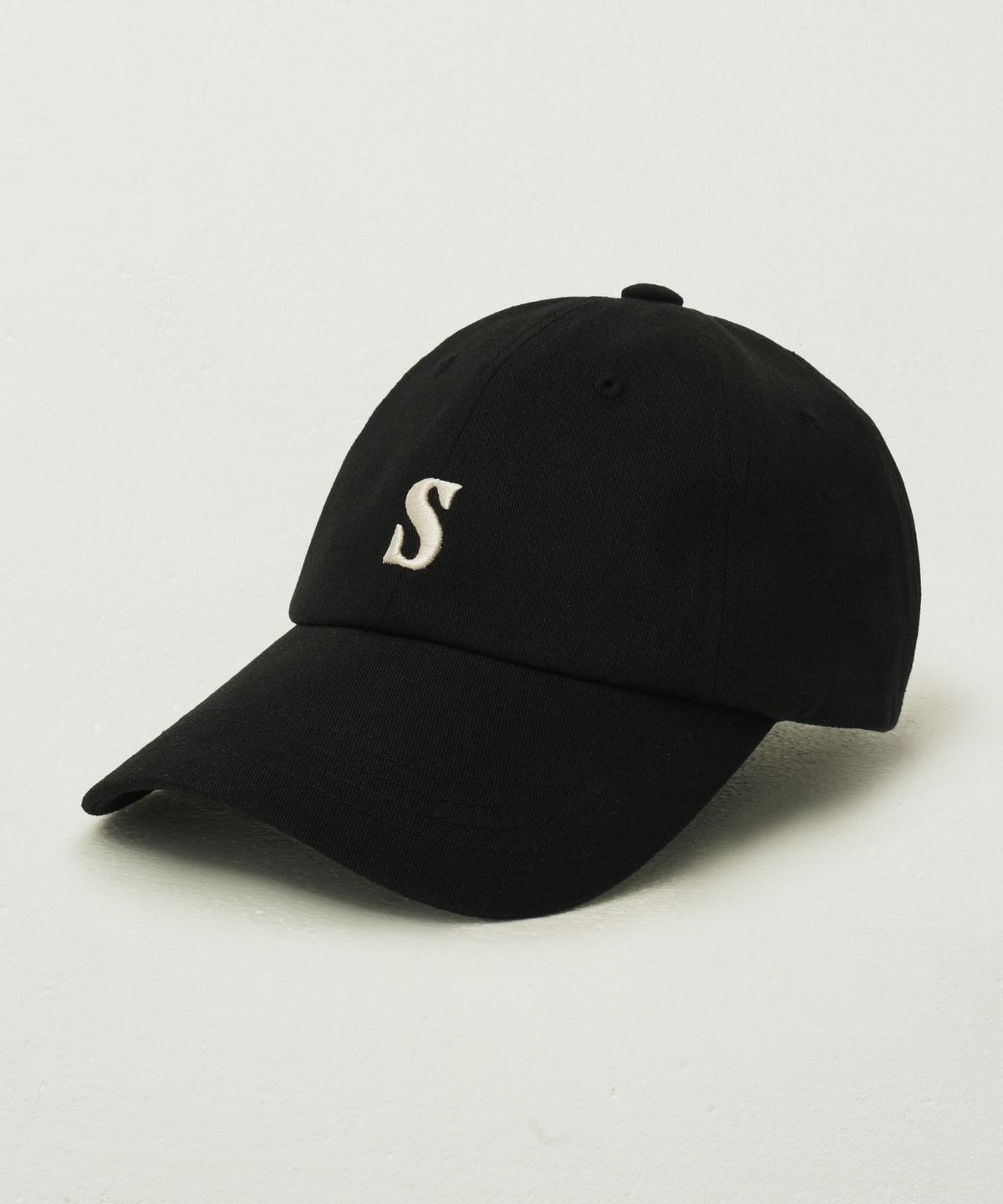 세터(SATUR) 클래식 스몰 로고 볼캡 블랙