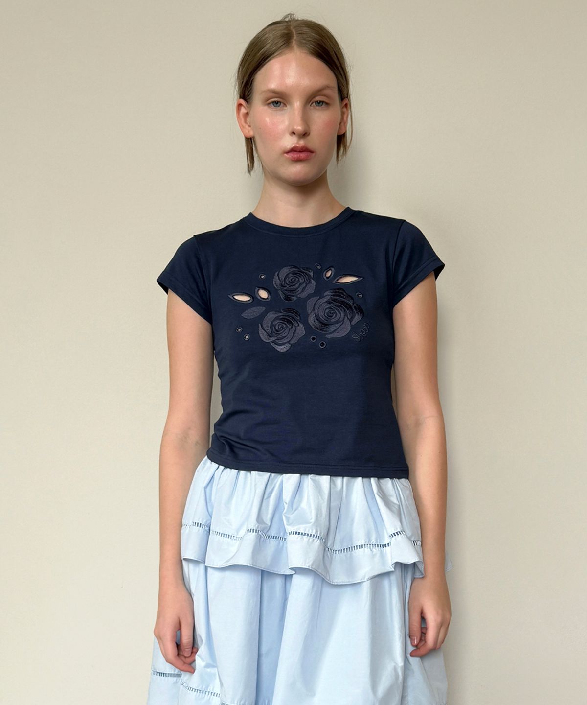 시눈(SINOON) Rose Punching T-Shirt (Navy)