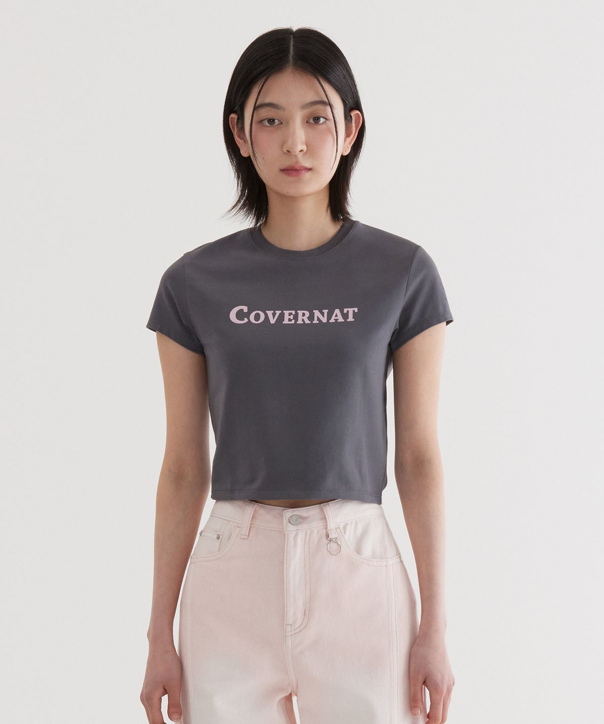 커버낫(COVERNAT) (W) 어센틱 로고 베이비핏 티셔츠 Charcoal