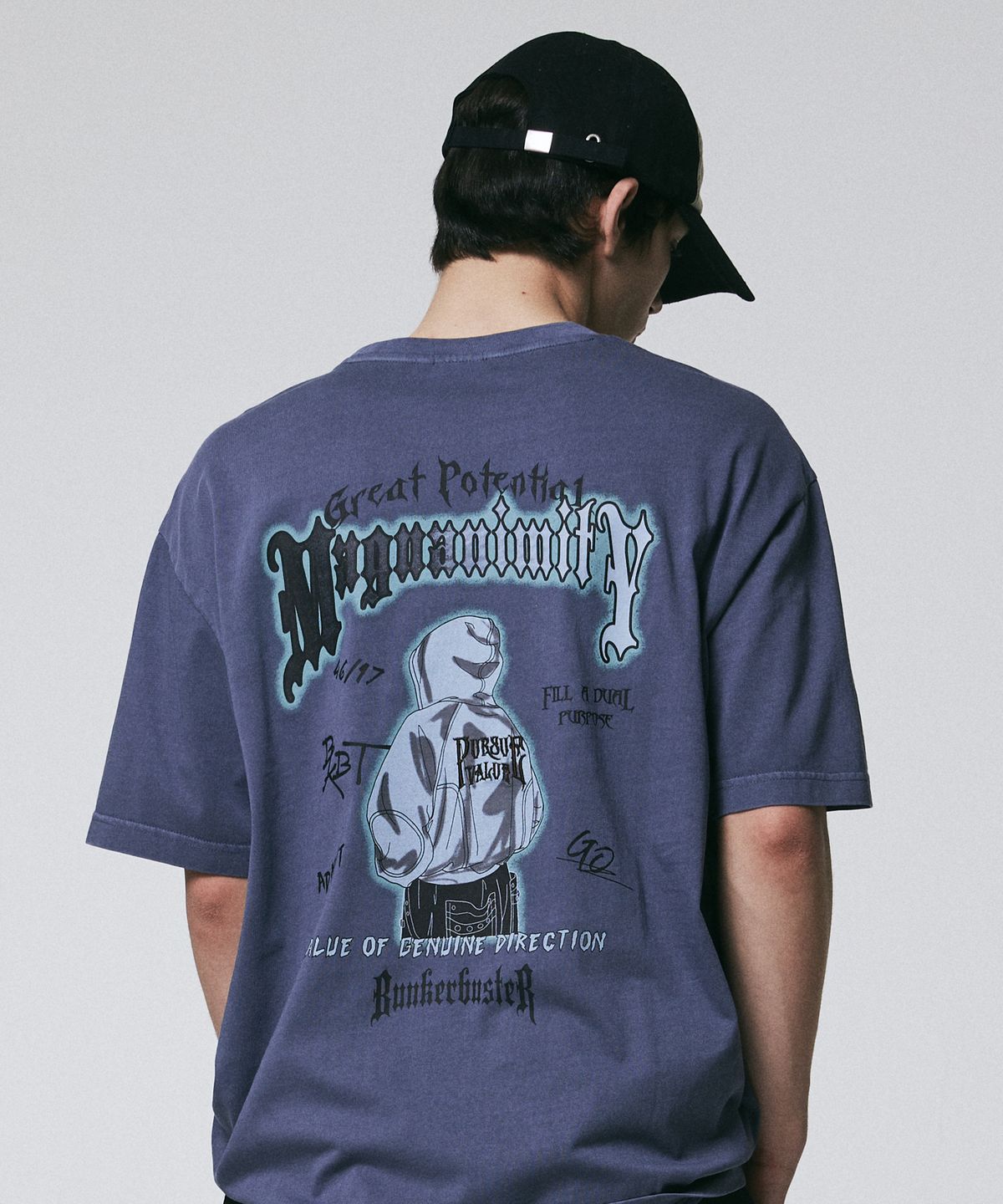 벙커버스터(BUNKERBUSTER) 피그먼트 매그나니미티 반팔티 DARK GREY (MP2TU264-073)