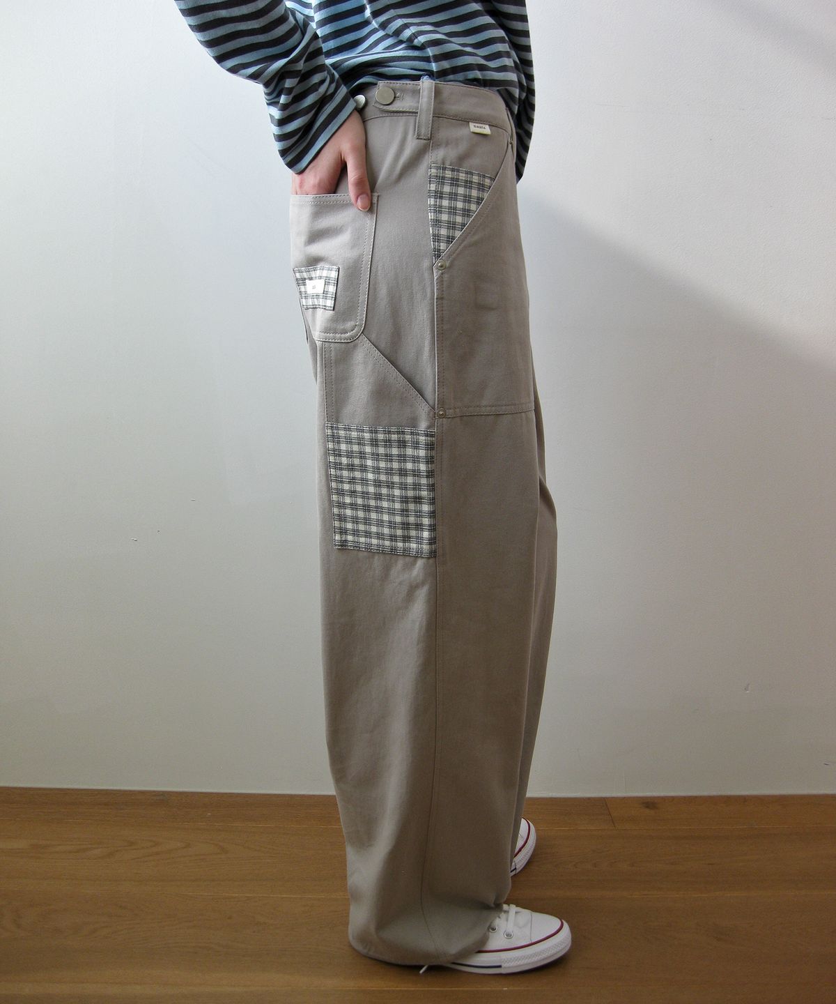 나츠(NAATS) Check pocket carpenter pants, beige