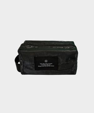 Black Square 파우치