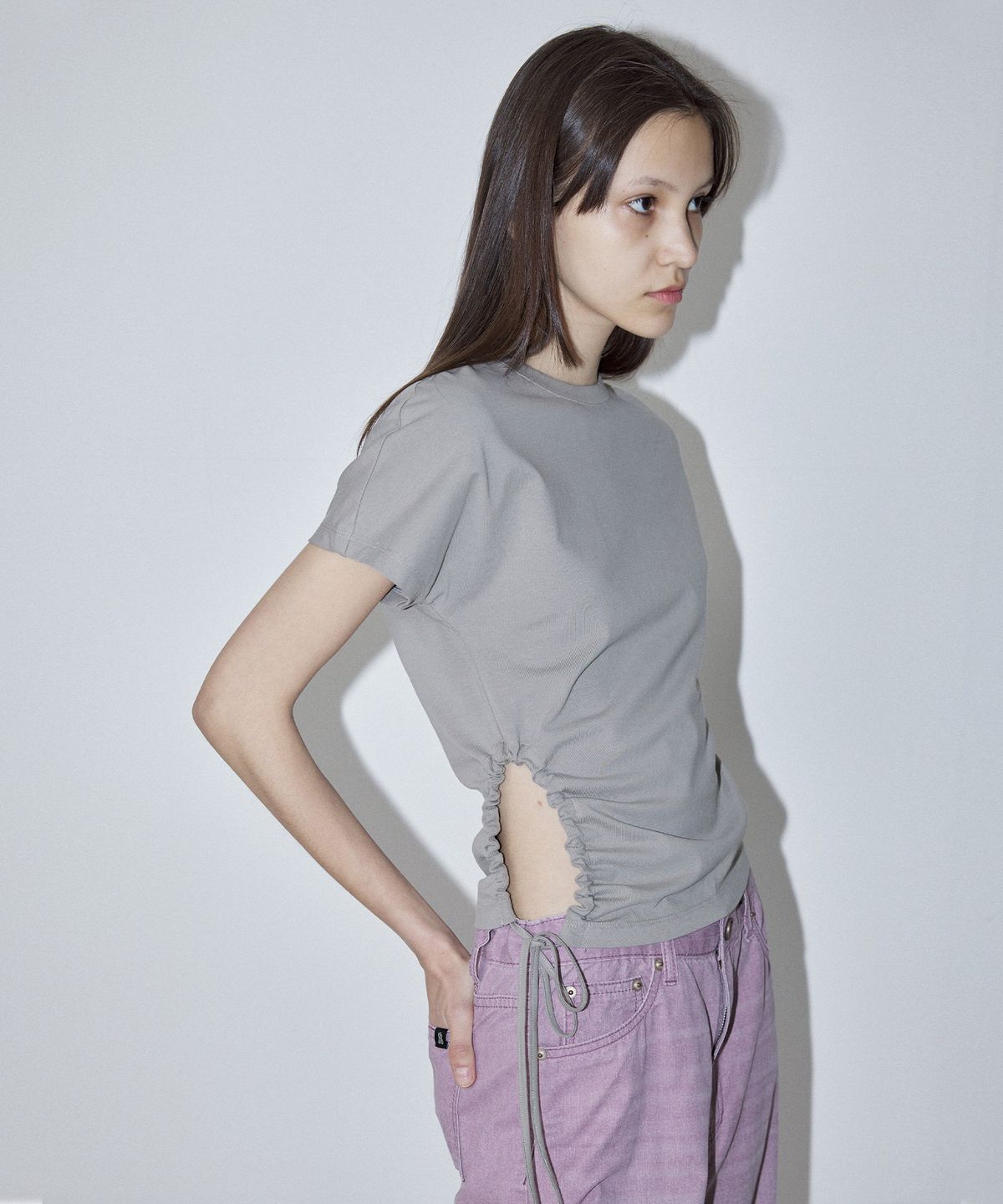 엔오르(EN OR) SIDE HOLE STRING T-SHIRT - BEIGE