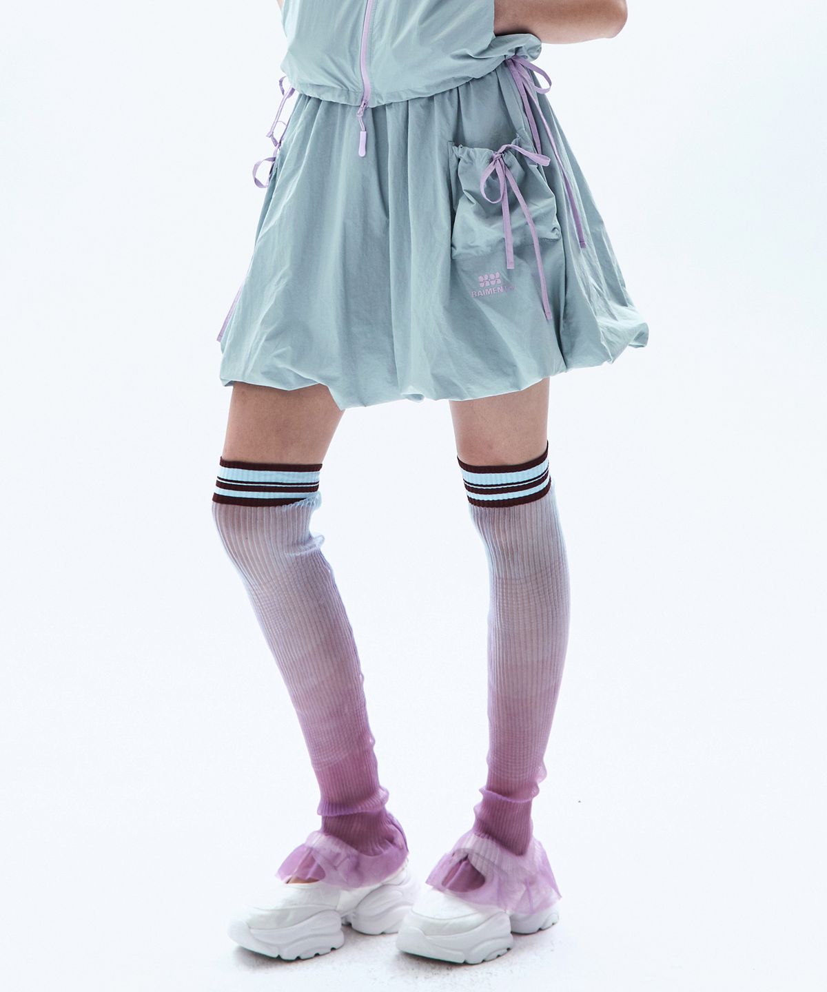 레이몬트(RAIMENT) (W) 우먼즈 펌킨 벌룬 경량 나일론 리본 스커트_스카이블루