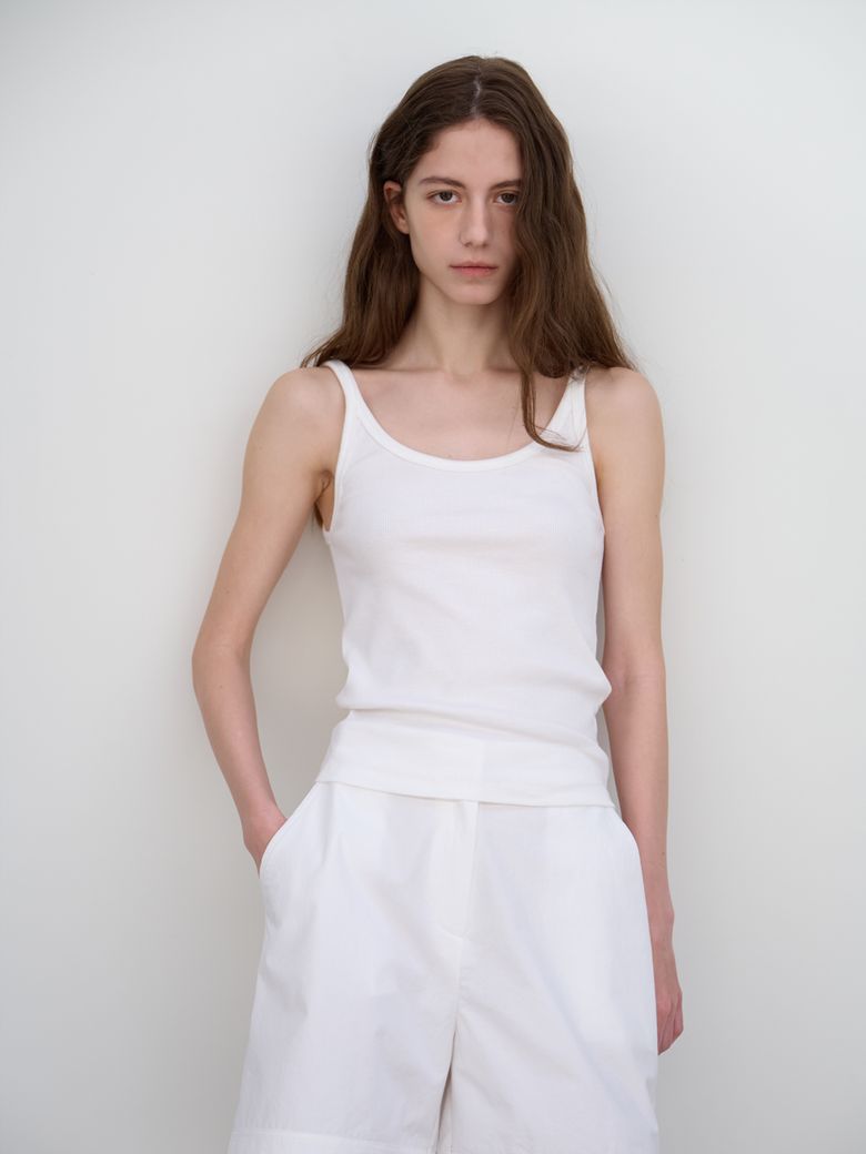 Basic Sleeveless Top (4 colors)