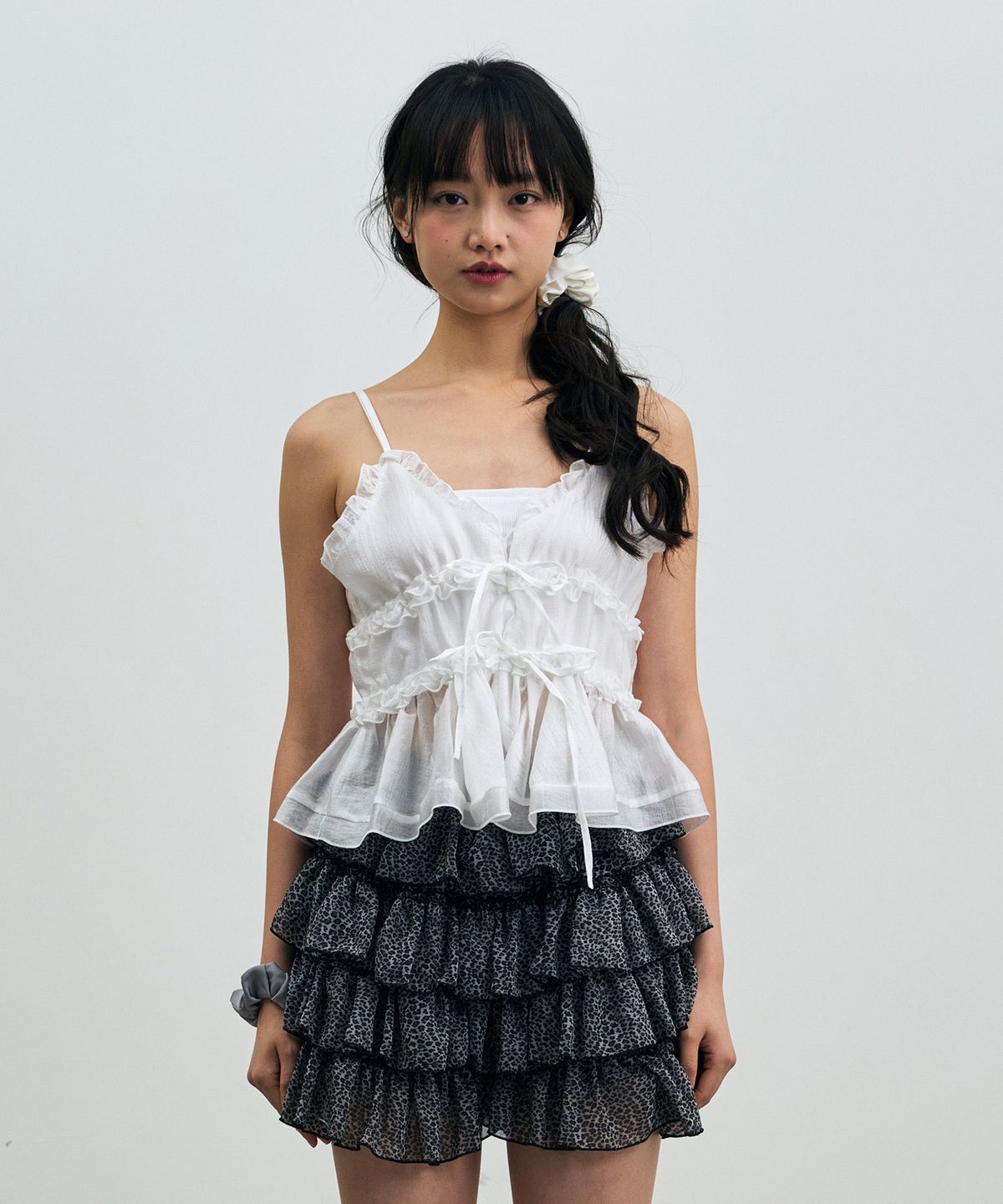 아리킴(ARIKIM) GENIE SLEEVELESS TOP / WHITE