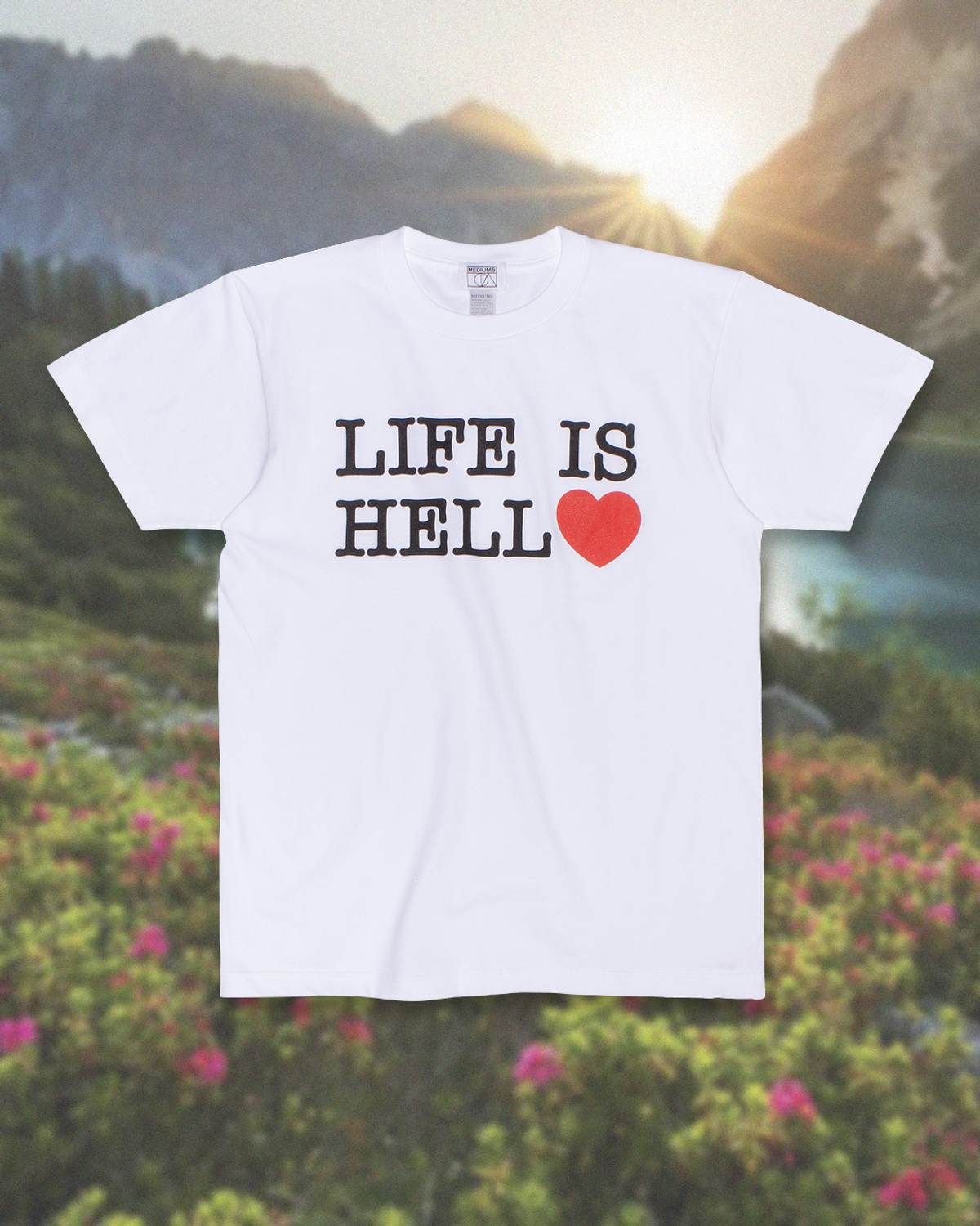 미디엄스(MEDIUMS) LIFE IS HELL Tee - White (라이프 이즈 헬 티셔츠)