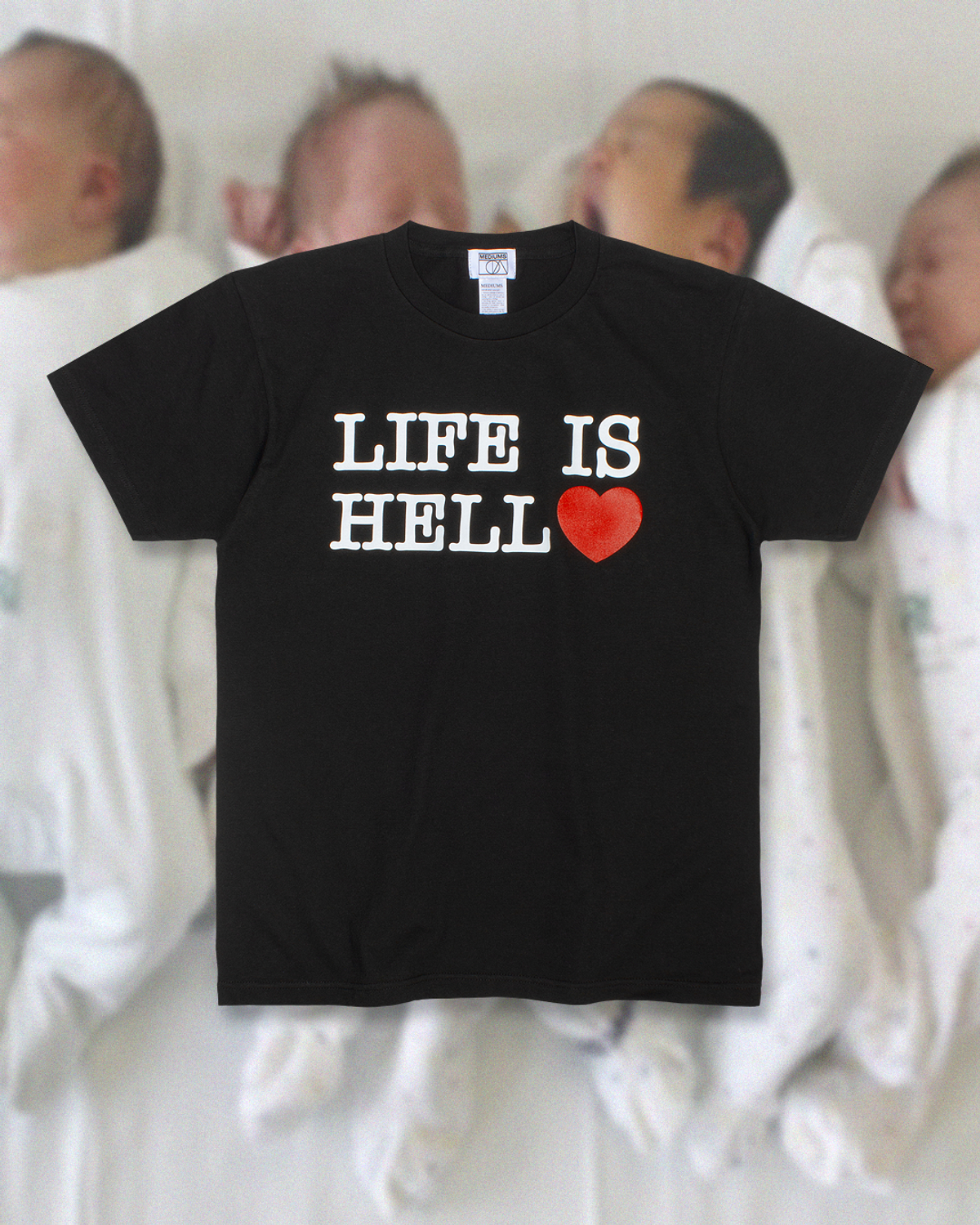 미디엄스(MEDIUMS) LIFE IS HELL Tee - Black (라이프 이즈 헬 티셔츠)