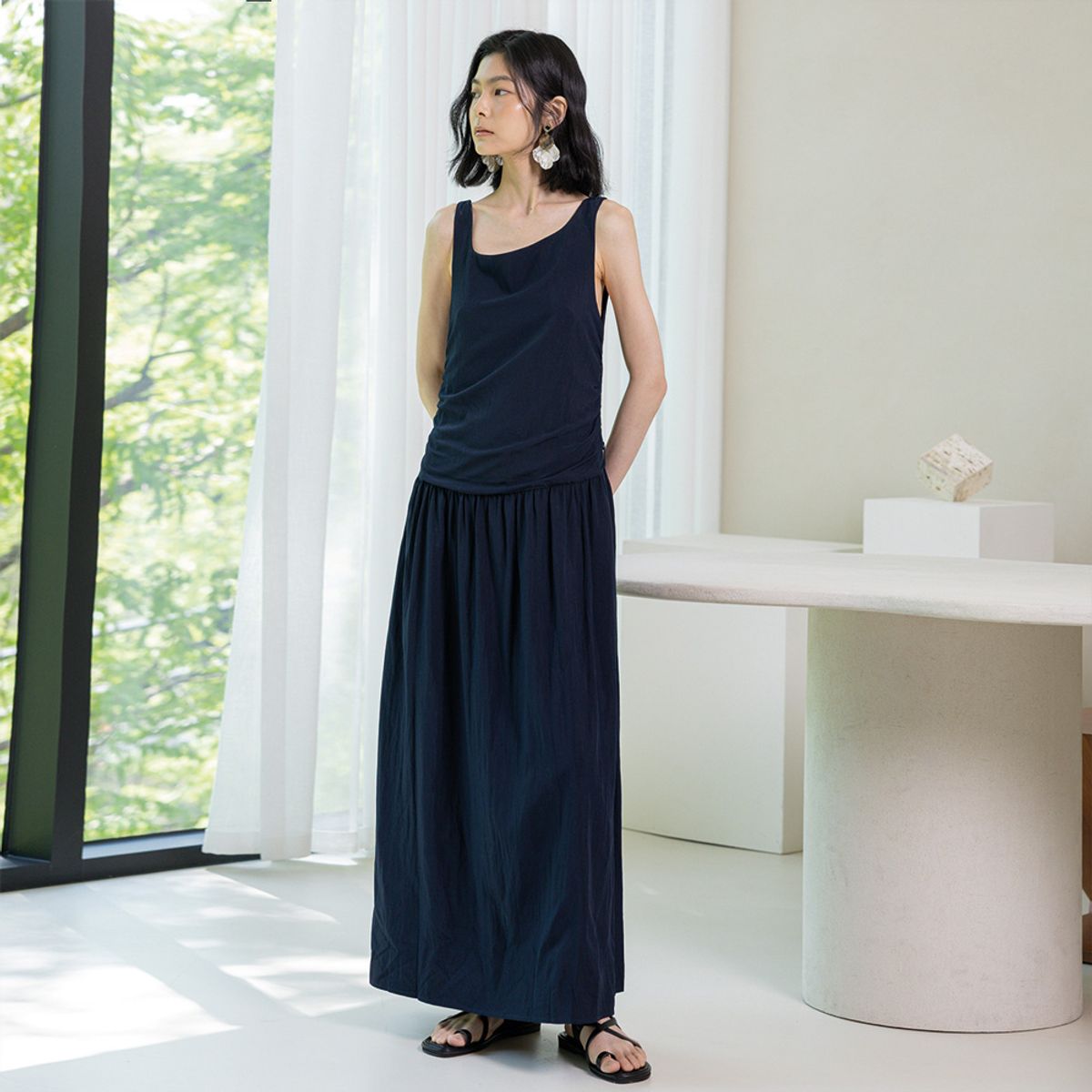 랭썬(LANGSON) LS_Elegant sleeveless dress_NAVY