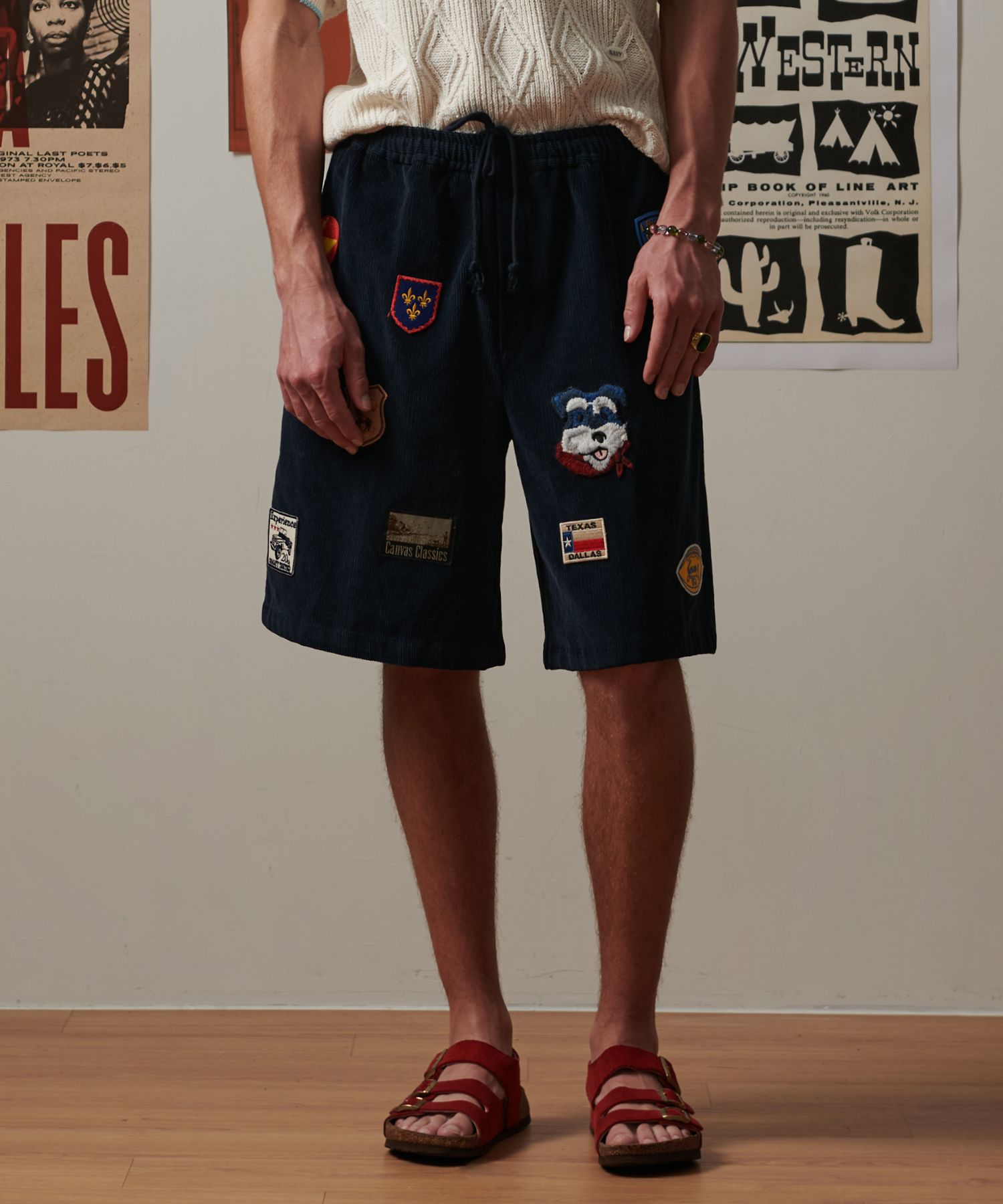 beyondclosetのVintage Wappen Detail Corduroy Half Pants MUSINSA | BEYOND CLOSET [COLLECTION LINE] Vintage Wappen