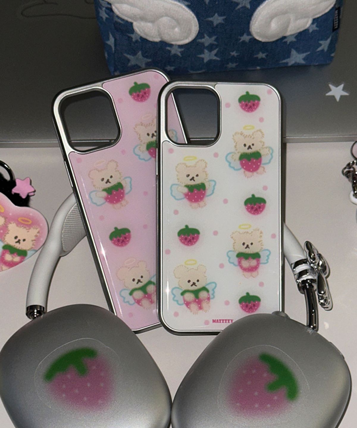 마찌(MAZZZZY) Strawberry Angel Muffin (epoxy) case (2 colors)