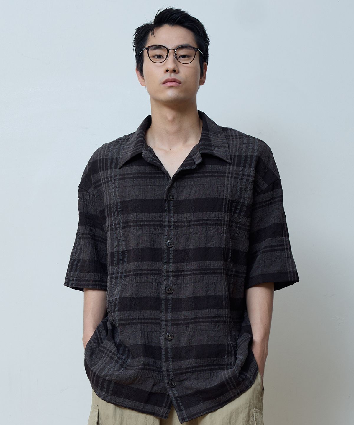 발루트(BALLUTE) WRINKLE HALF SLEEVE COLLAR CARDIGAN (BROWN CHECK)