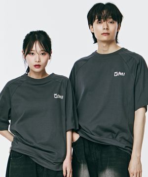 INTERSECT 팝로고 티셔츠[2 COLOR]