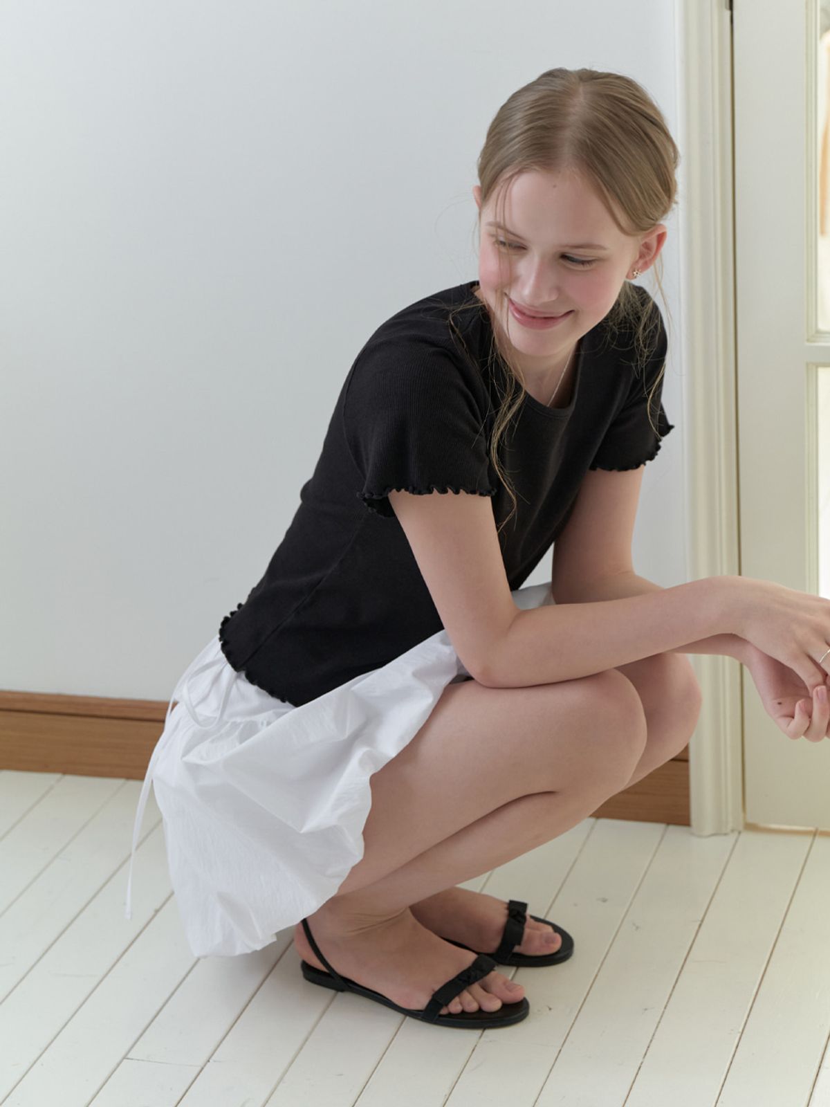 리엘(RE L) Plop half t-shirt (black)