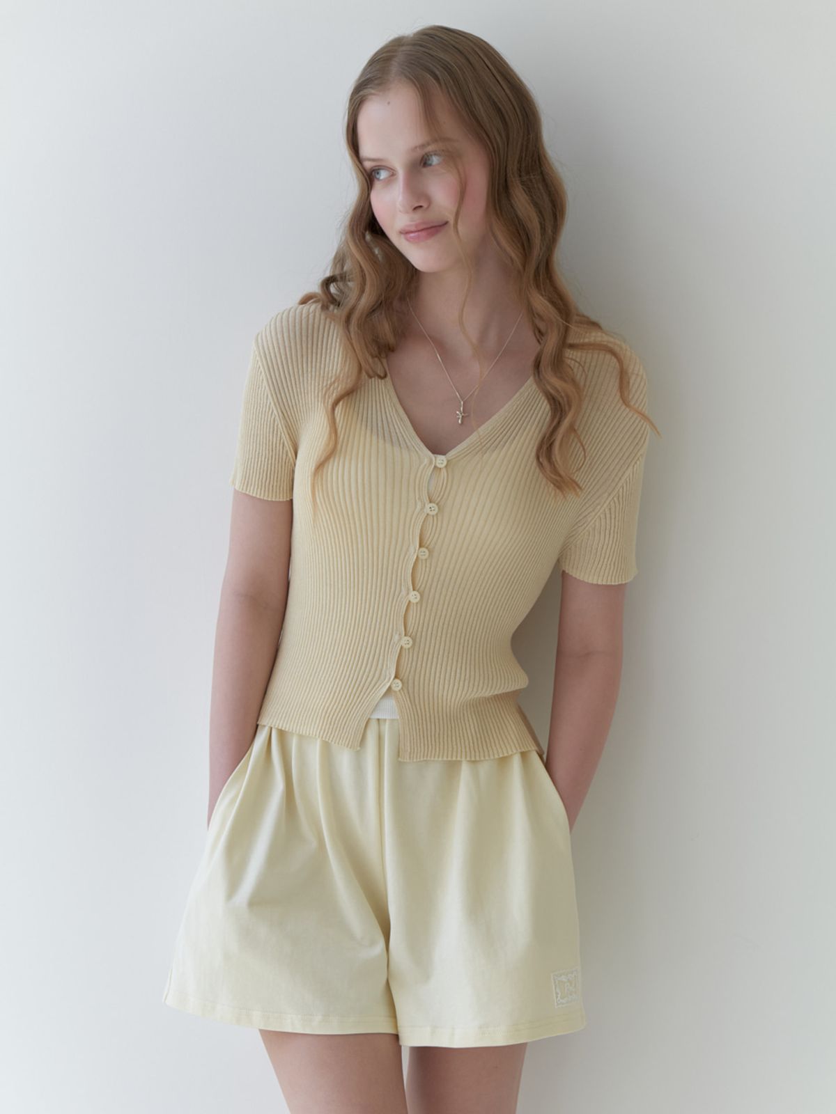 리엘(RE L) Bee half cardigan (custard)