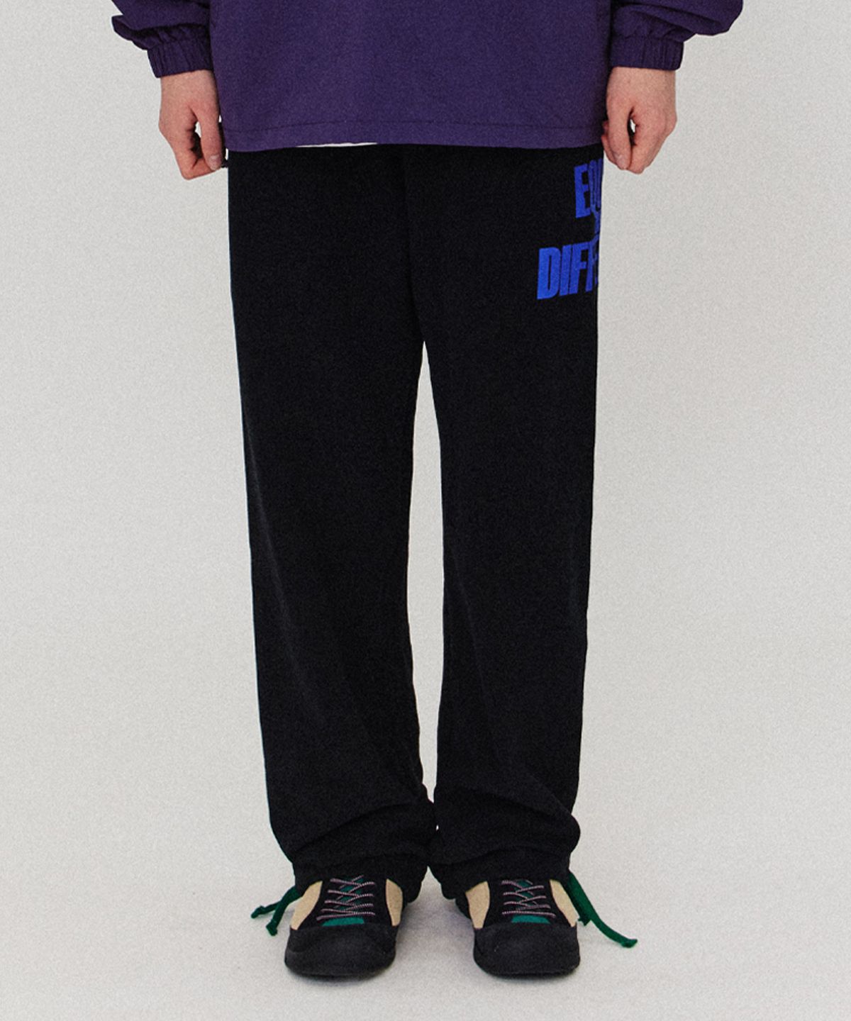 골든선샤인(GOLDEN SUNSHINE) Golden string jogger pants_Black