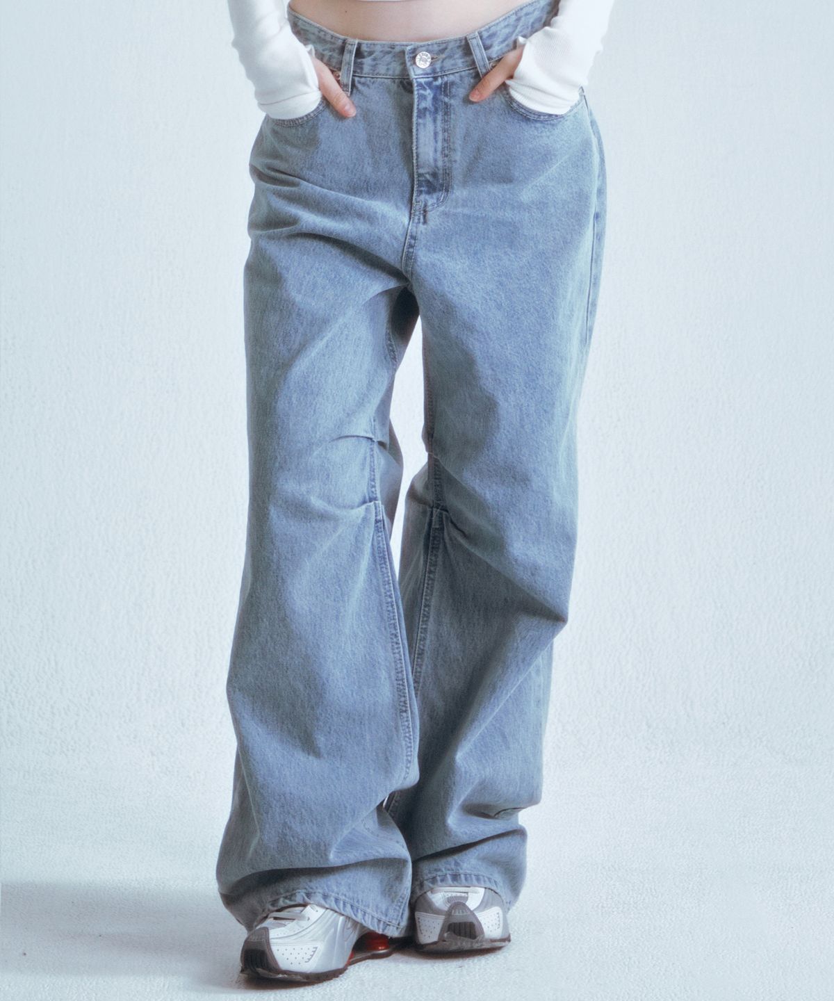 포영(FOUR YOUNG) Friend Jeans