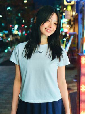 LOGO EMBROIDERY SLIM T-SHIRTS _ WHITE