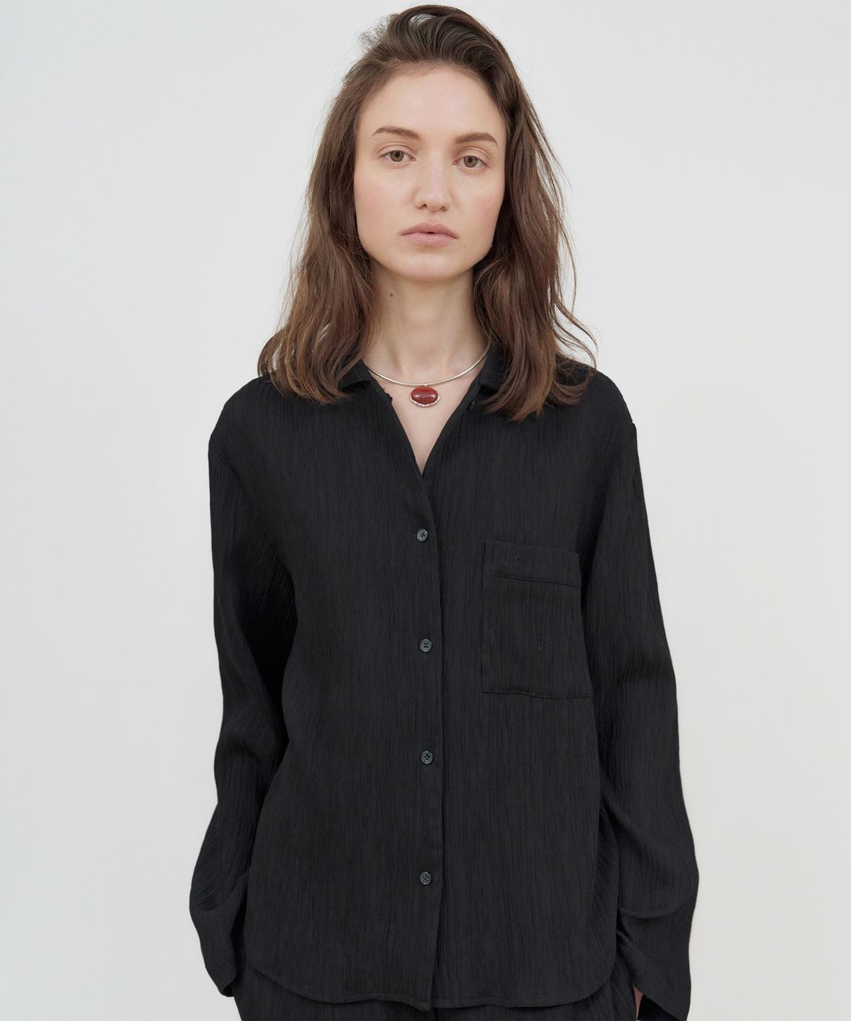 무아르무스(MUARMUS) Sage Crease Shirt [Black]